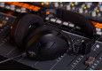 RODE NTH-100 - професійні навушники для студії