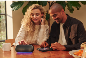 Harman Kardon Luna 2 ‒ поєднання мистецтва, інноваційного дизайну та бездоганного звуку