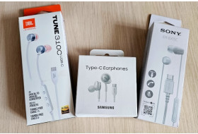 Огляд дротових внутрішньоканальних Type-C навушників  від JBL,  Samsung, Sony – універсальні гарнітури на кожен день