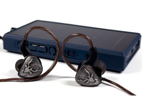 Огляд FiiO Snowsky FH3 Lumi — тепло, вокал та трохи оленів