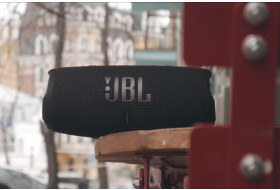 ПЕРВЫЙ В МИРЕ обзор JBL CHARGE 5 и САУНД тест vs JBL Charge 4