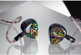 Astell&Kern Odyssey ‒ нове слово у гібридних навушниках