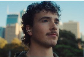 Sony LinkBuds Clip ‒ навушники відкритого типу, що залишають вас у центрі подій