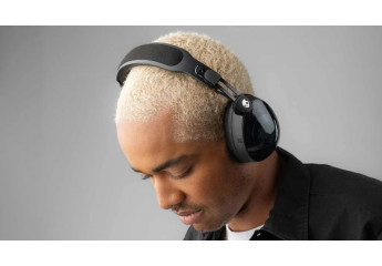 Skullcandy представляє свої найпередовіші навушники: повернення Aviator 900 ANC