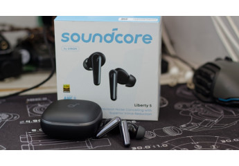 Огляд Anker Soundcore Liberty 5 – королівська автономність