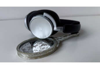 Огляд навушників Bang & Olufsen BeoPlay H100. Сучасний грааль