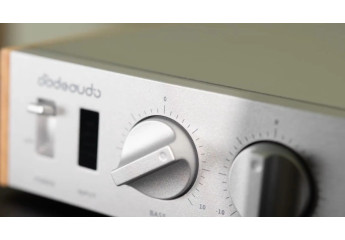 FiiO JadeAudio LEVEL 1 ‒ високопродуктивний Hi-Fi підсилювач