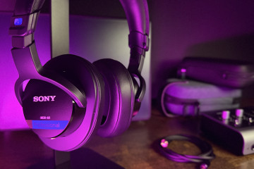 Огляд навушників Sony MDR-M1 ‒ універсальне рішення для студій існує