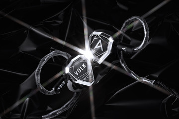 Astell&Kern STELLA ‒ революційні 12-драйверні гібридні навушники