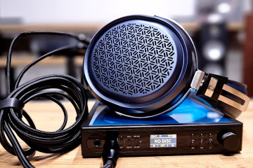 Огляд CD-плеєра FiiO DM15 R2R – чергове поповнення серії Retro Products