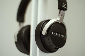 Огляд beyerdynamic DJ 300 PRO X. Перші діджейські навушники компанії