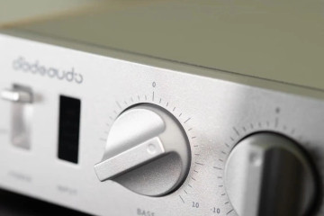 FiiO JadeAudio LEVEL 1 ‒ високопродуктивний Hi-Fi підсилювач