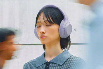Sony WH-1000XM4C ‒ легенда повертається!