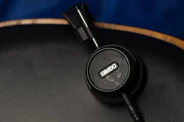 Grado Signature S150 ‒ найдоступніші аудіофільські навушники серії Signature