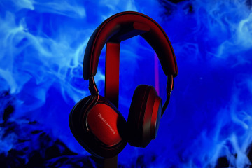 Огляд бездротових навушників Bowers & Wilkins PX8 S2 – естетика в абсолюті