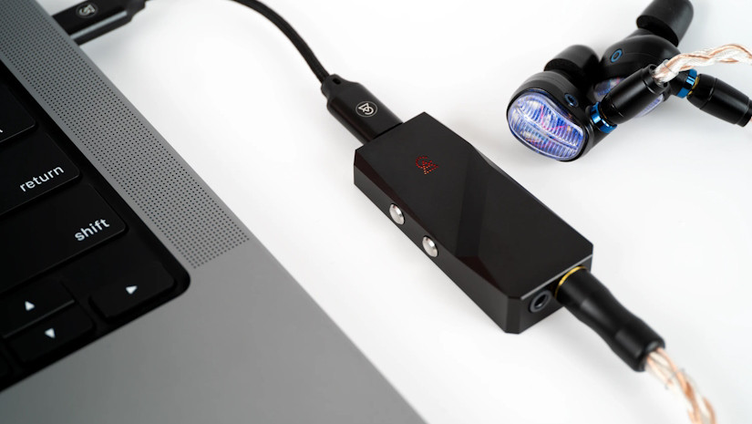 Campfire Audio Relay ‒ преміальний цифро-аналоговий перетворювач і підсилювач для навушників
