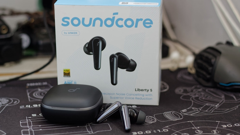 Огляд Anker Soundcore Liberty 5 – королівська автономність Огляд Anker Soundcore Liberty 5 – королівська автономність