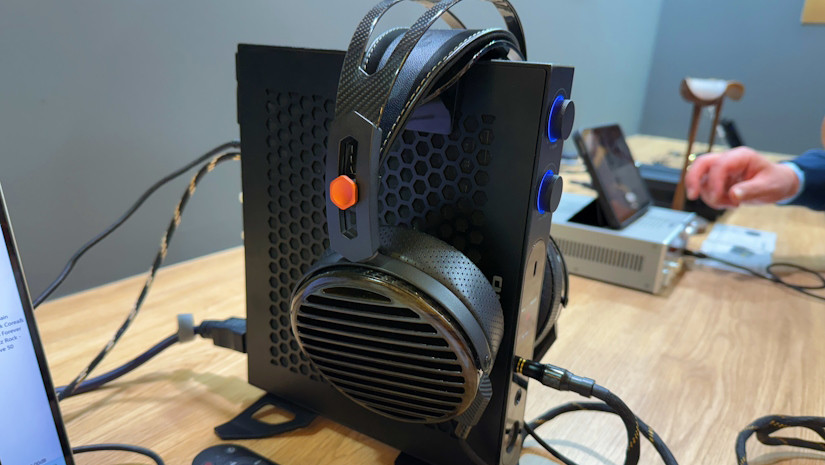 Огляд планарних навушників FiiO FT7. Контрольний постріл Огляд планарних навушників FiiO FT7. Контрольний постріл
