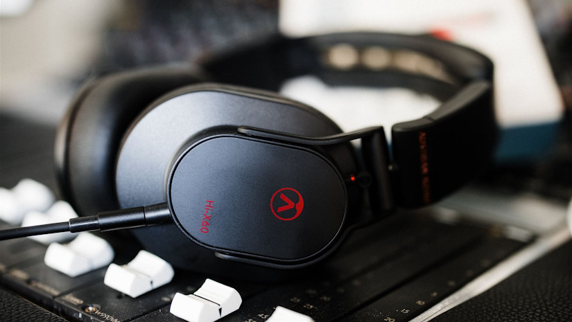 Austrian Audio Hi-X20 та Hi-X60 ‒ професійні навушники для роботи зі звуком