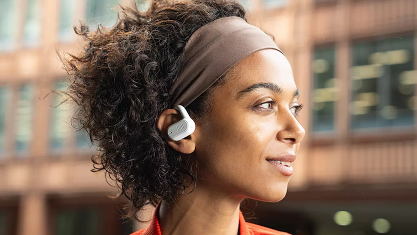 JBL Soundgear Sense ‒ відкриті навушники для спорту та на кожен день