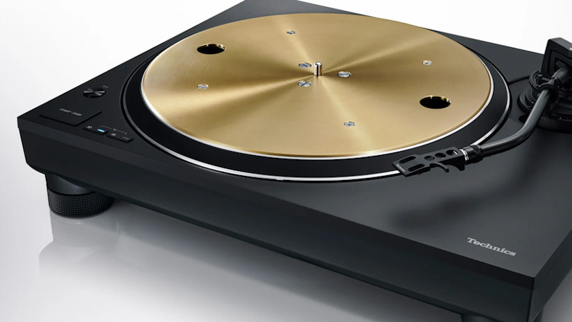 Technics SL-1300G ‒ новий програвач з прямим приводом