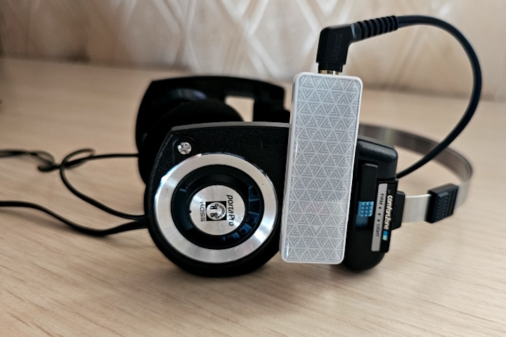 Огляд Bluetooth-ресивера FiiO BTR11 – маленький компаньйон