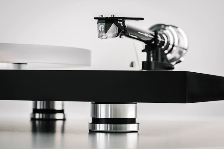 Pro-Ject Debut Reference 10 ‒ новий еталон вінілового звуку з революційними технологіями