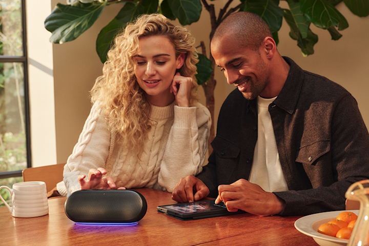 Harman Kardon Luna 2 ‒ поєднання мистецтва, інноваційного дизайну та бездоганного звуку