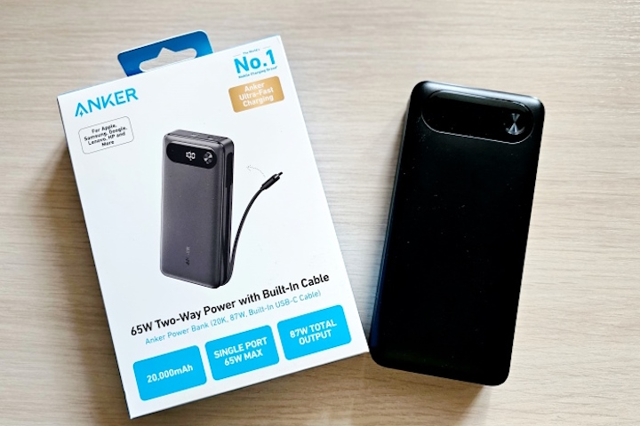 Огляд павербанку Anker Power Bank (20000, 87W, Built-In USB-C Cable) – актуальний і універсальний. Досвід користування