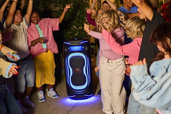 JBL PartyBox Ultimate 2 ‒ найпотужніша портативна акустика для вечірок нового покоління