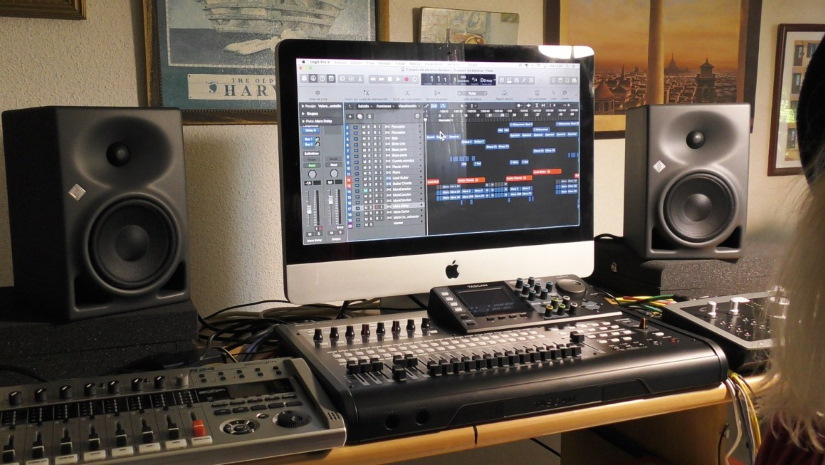 Обзор NEUMANN KH120 с точки зрения домашней АС Портатив. Блог.