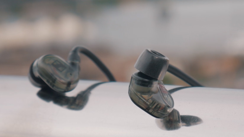 高価値セリー SENNHEISER Smoky IE 400 IE PRO Earbud SMOKY BLACK