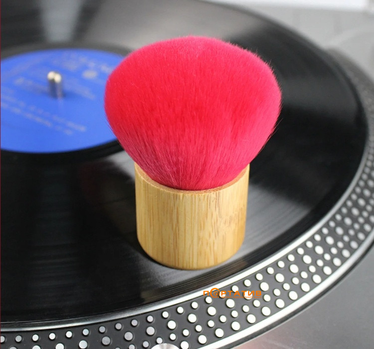 Щітка Goka GK-R50 у комплекті з футляром