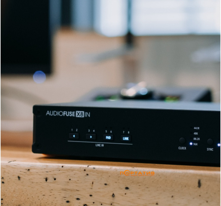 Аудиоинтерфейс Arturia AudioFuse X8 IN