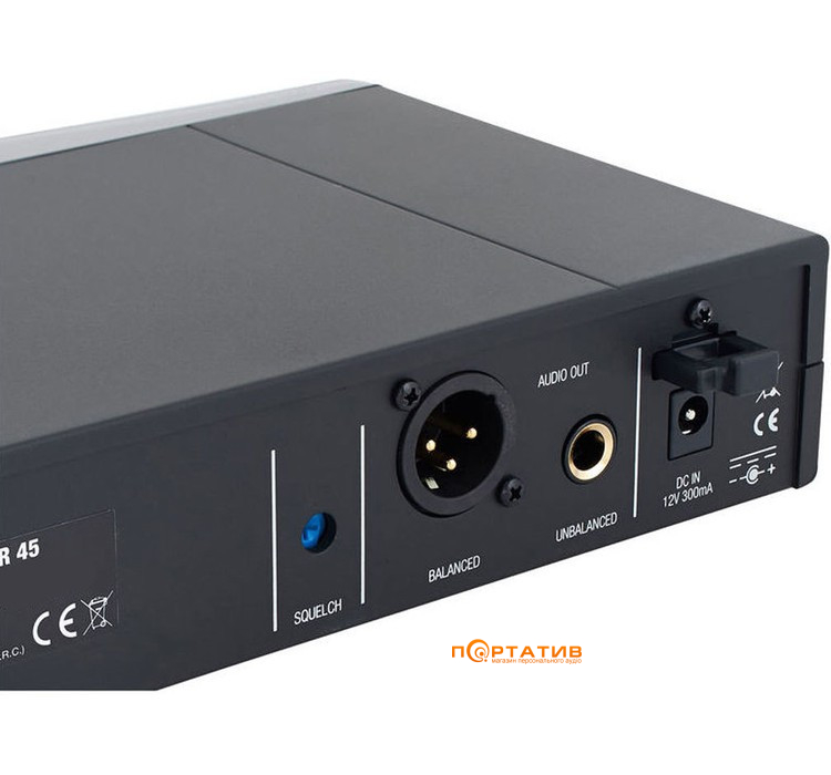 Мікрофон AKG Perception Wireless 45 Instrumental Set BD C3