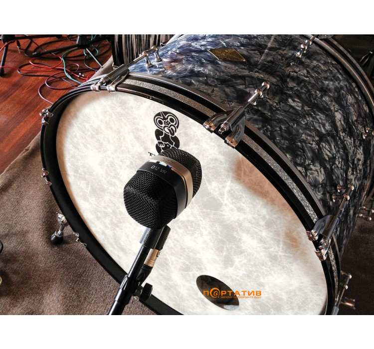Микрофон AKG D12 VR