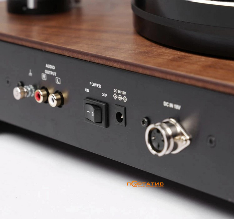 Elac Miracord 80 Walnut Oiled (Clearaudio Concept v2)