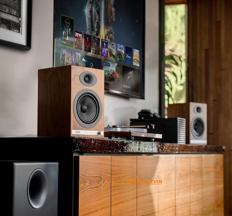 Акустика Audioengine HD5 Walnut