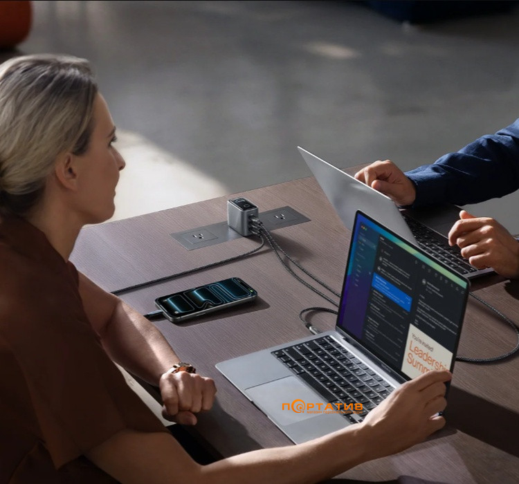 Зарядное устройство Anker GaN Prime Charger 160W PD, 3-Ports, Display Silver (A2687341)