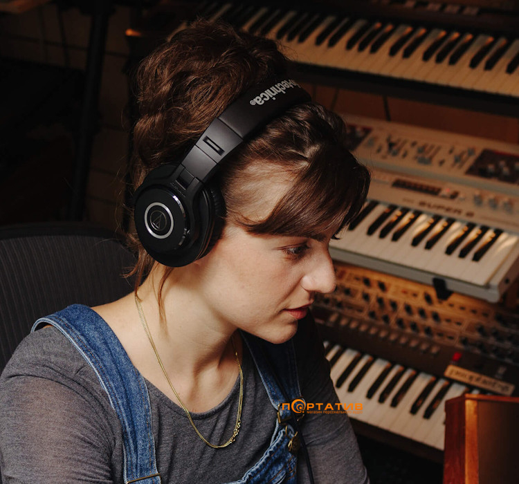 Навушники Audio-Technica ATH-M40x