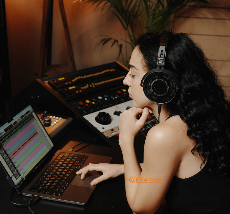 Навушники Audio-Technica ATH-R70xa