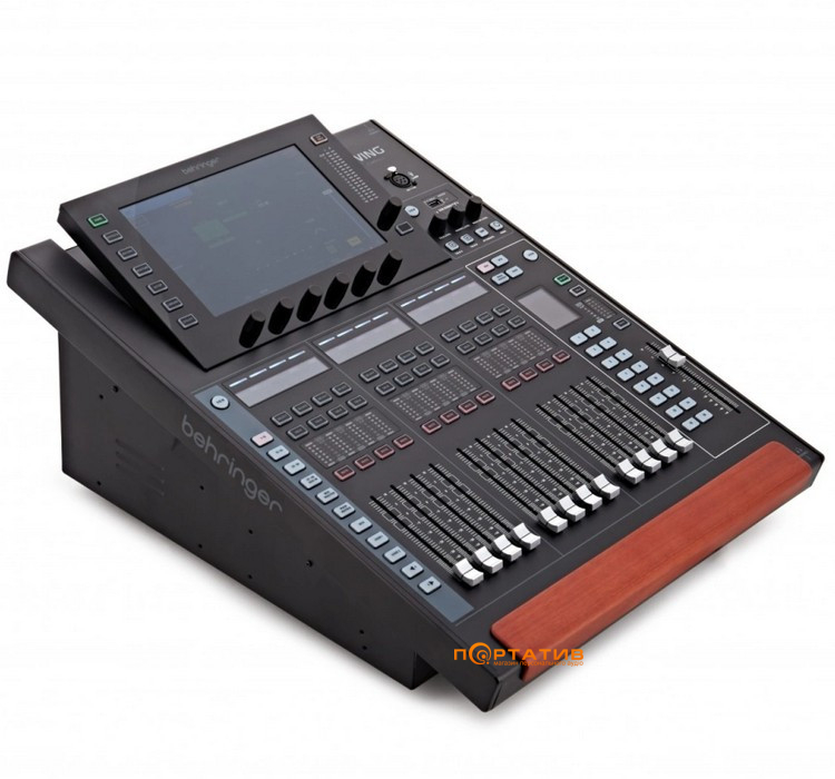 Мікшерний пульт Behringer WING Compact