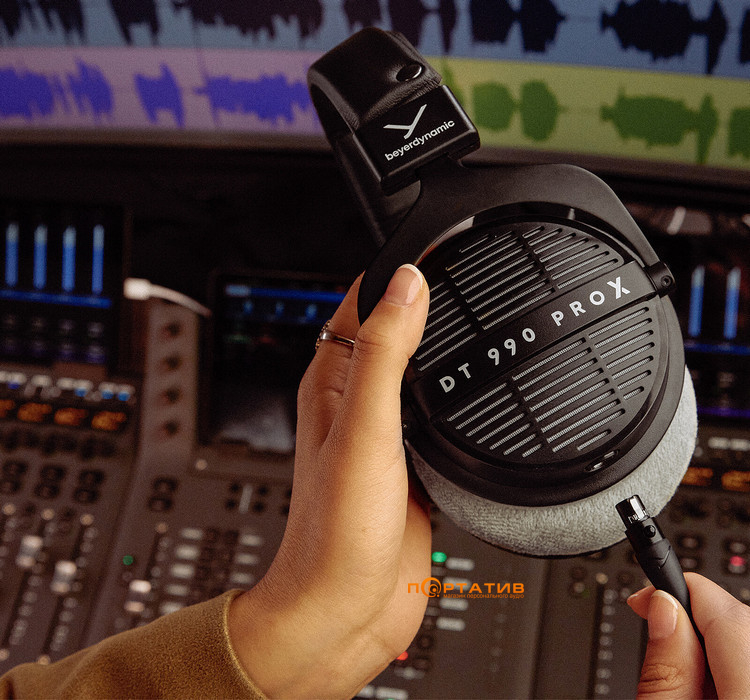 Наушники Beyerdynamic DT 990 PRO X