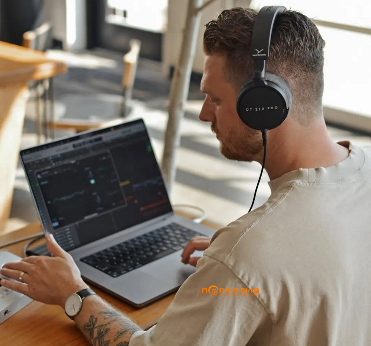 Навушники Beyerdynamic DT 270 PRO