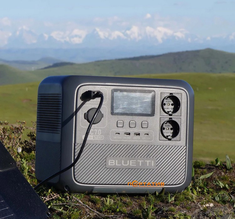 Зарядна станція Bluetti AC70 768Wh 1000W