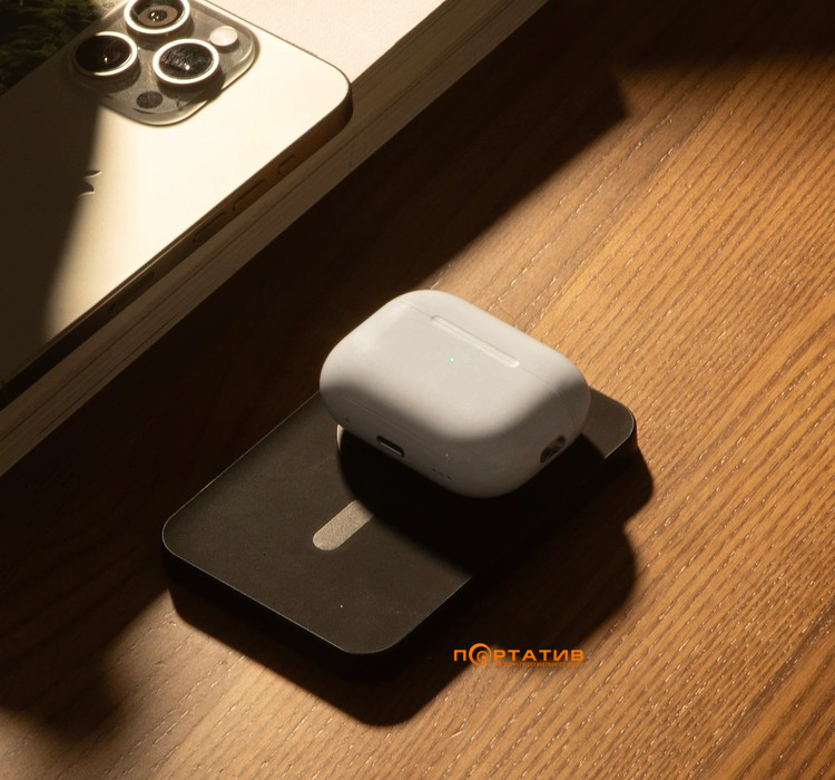 Зовнішній акумулятор Native Union (Re) Classic Magnetic 5 000mAh Black (PB-5KMS-BLK)
