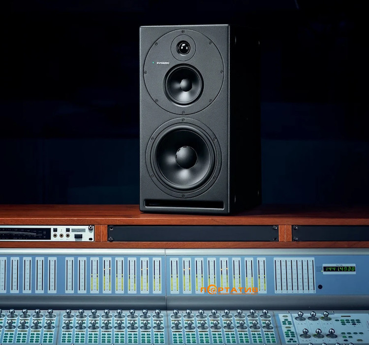 Студийный монитор Dynaudio Core 59 (1 шт.)