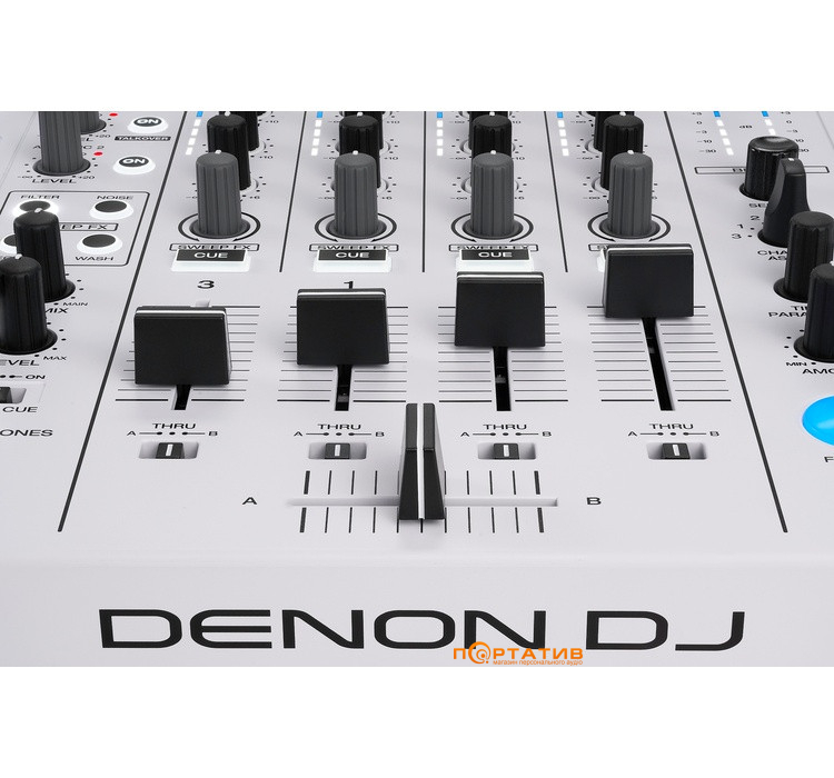 DJ-контроллер Denon SC Live 4 W