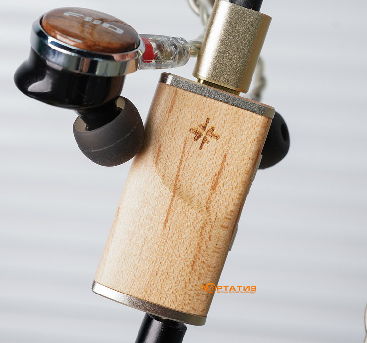 ЦАП с усилителем для наушников FiiO SNOWSKY Melody Maple