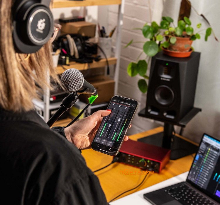 Аудіоінтерфейс Focusrite Scarlett 16i16 (4Gen)